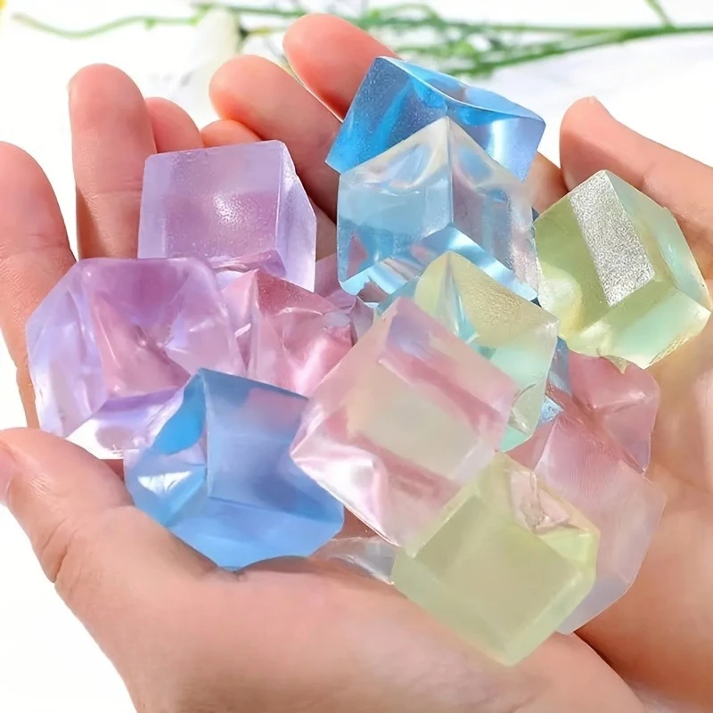 50 szt. Mini Gniotki w Kształcie Kostek Lodu Redukujące Stres Przezroczyste Małe Bloki Lodu Do Ściskania Zabawki Relaksacyjne Prezenty Urodzinowe Dla Dzieci