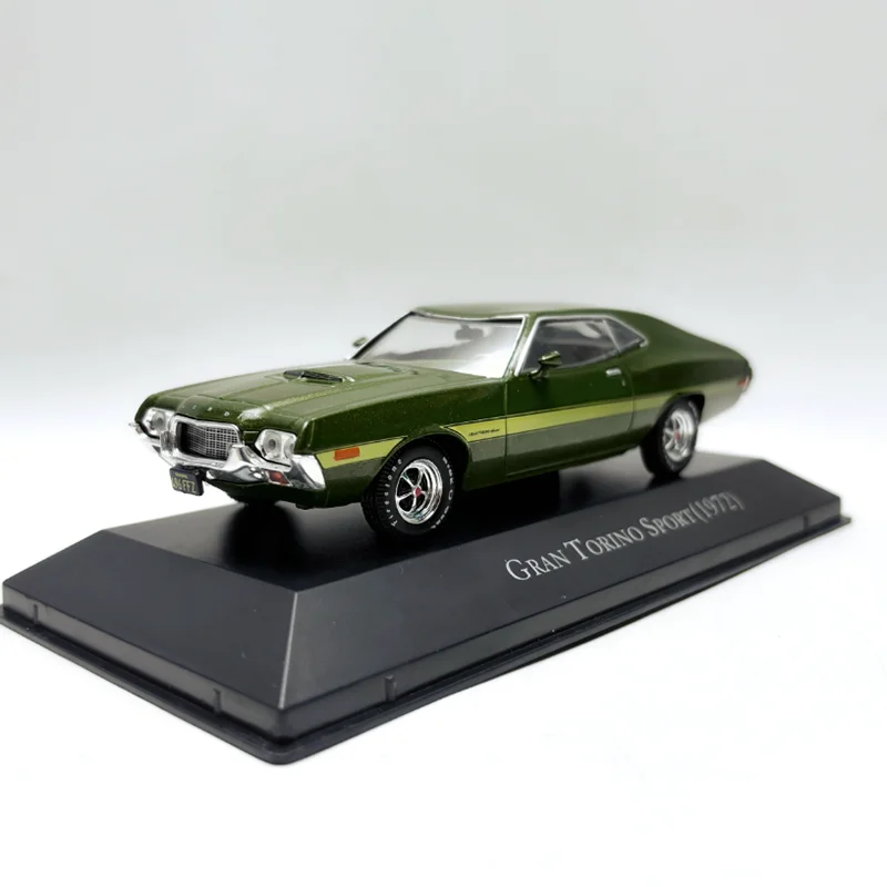 IXO Diecast Escala 1:43 GRAN TORINO SPORT 1972 Modelo de Coche de Aleación de Simulación Colección para Adultos Decoración Regalo Festivo Exhibición