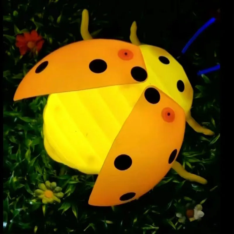 Outdoor Simulation Bee Light Park Lawn Bee Decoration Light Garden Landscape Lighting Light Waterproof Animal LED