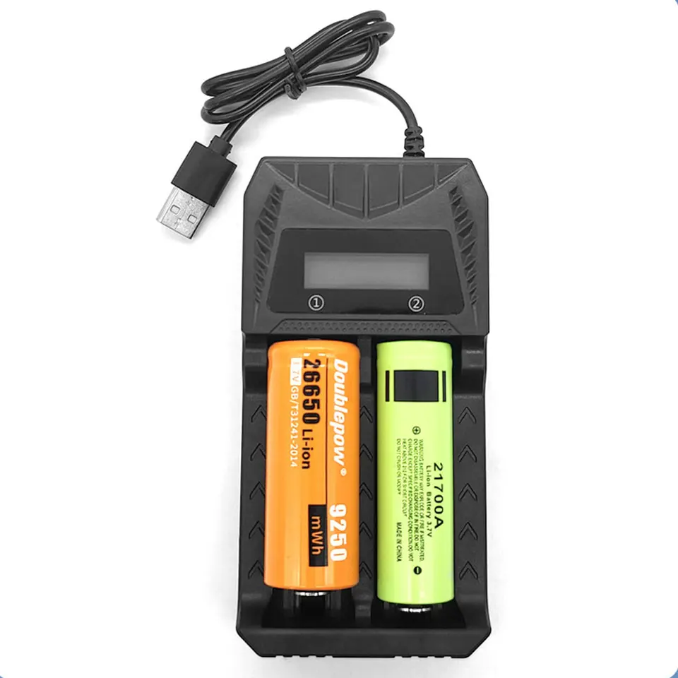 Caricabatterie LCD Universale 4 Slot Per Batterie Ricaricabili – Li-Ion 18650 26650 E NiMH AA AAA, Con Display E Protezioni, Alimentazione USB 5V 2A - 4