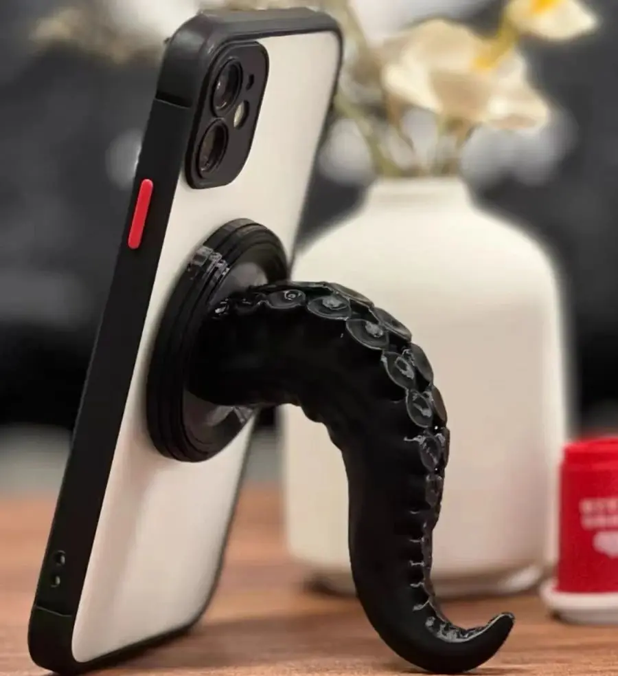 Bonola Magnetic Phone Holder Creative Octopus for iPhone 16/15/14/13/12 Series 360 Degree Rotatable Portable Handheld  Bracket