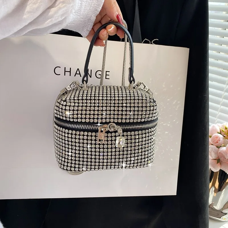 

Женская роскошная сумка через плечо, высококачественная деловая сумка во французском стиле, новинка 2024, минималистичная работа, шикарная сумка Essential