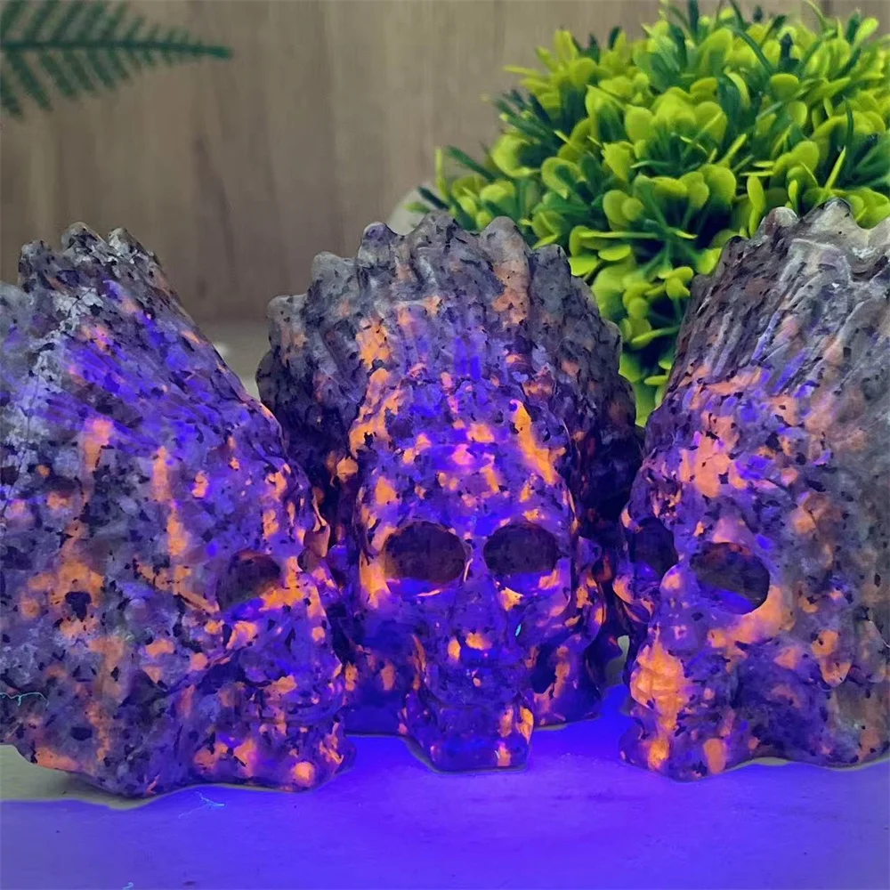 Yooperlite Stone Quartz Flash Fluoresce Crystal Natural Skull Healing Mineral Specimen Reiki Carving Home Decoration Gift Energy