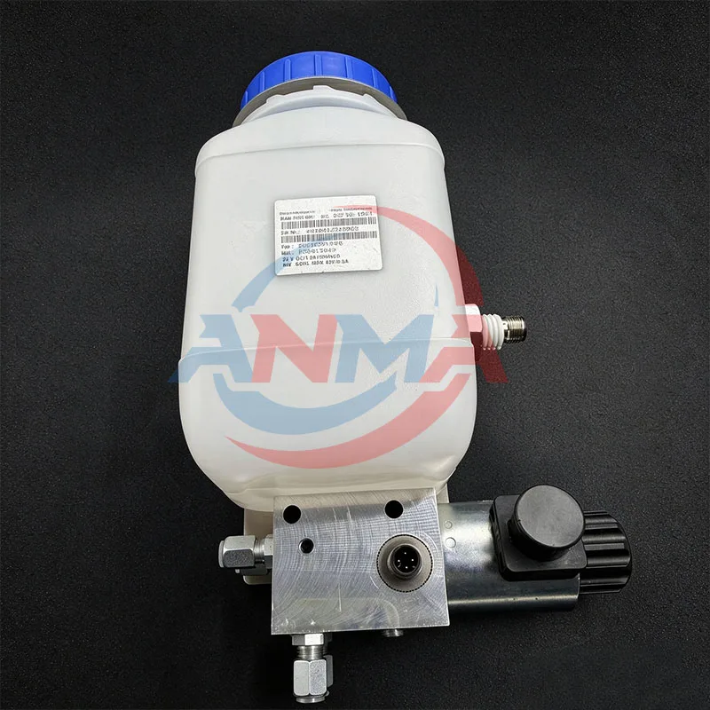 8C.93F92-1061 Automatic Chain Lubrication Oil Pump Oil Tank Assembly for Man Roland R700 R900 Offset Printing Machine Spare Part