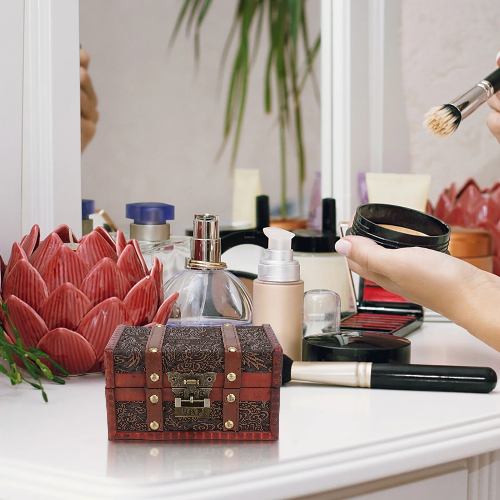 

1Pcs Wood Jewelry Box Dark Red Polished Decorative Storage Case Durable Retro Container for Gifts Wooden Storage Box