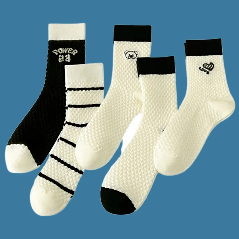 

5/10 Pairs Women's Socks Spring and Autumn Striped Cartoon Black and White Letter Embroidery Middle Socks Black and White Socks