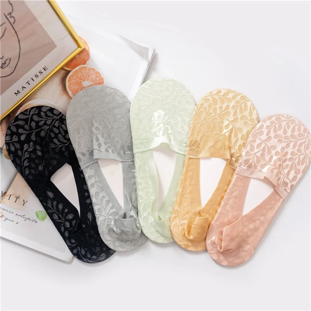 Quality Silicone Anti-slip Women's Socks Sexy Lace Breathable Short Socks Flower Mesh Invisible Boat Socks Summer