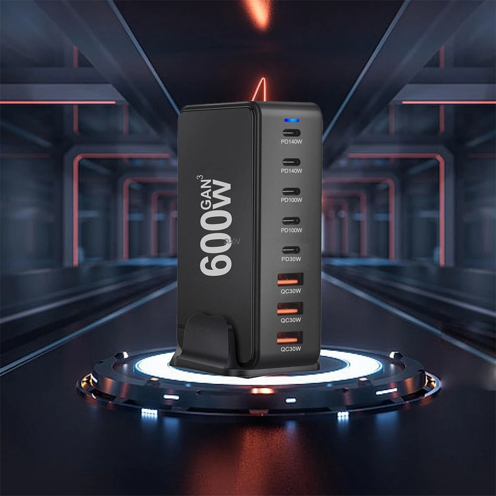 8-port 600W GaN Fast Charging Station USB Type C PD3.1 PD Charger Adapters for iPhone18 Samsung Xiaomi Huawei Tablets Wholesale