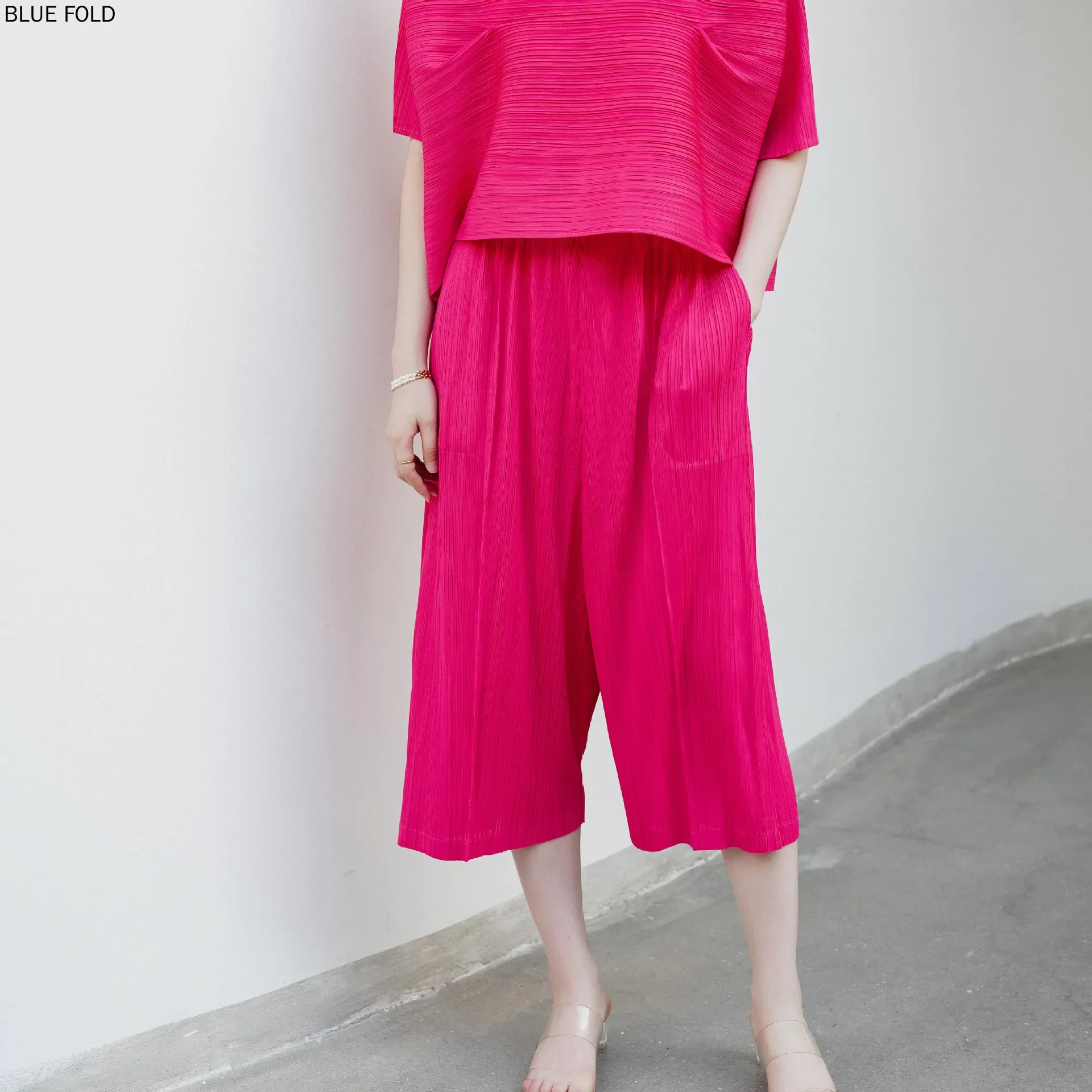 

MIYAKE Calf-Length High-End Pleated Harem Pants Japanese Casual Loose Versatile Hip-Hop Nine-Point Summer Trousers