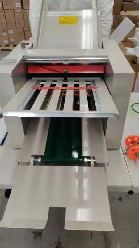 Factory Direct Sell Paper Folding Machine ZE-8B/9B Small Desktop Leaflet Manual Origami Machine