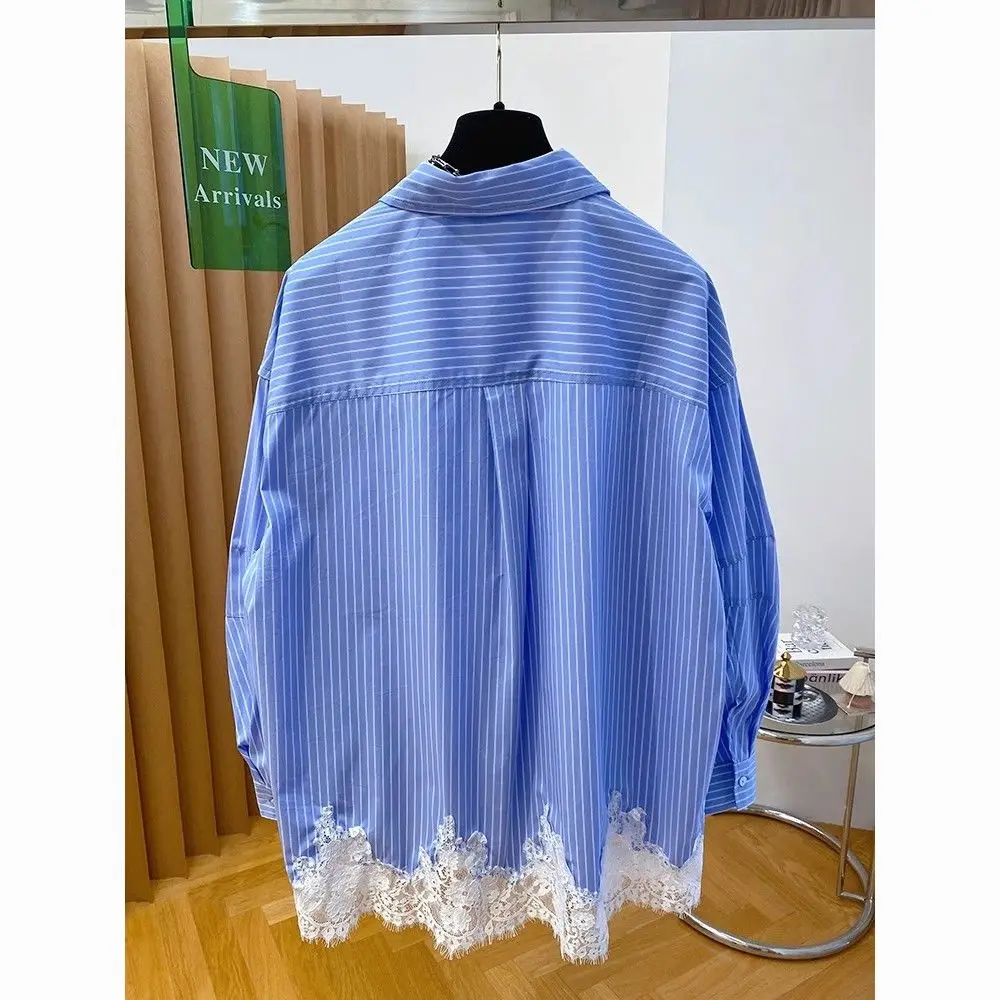 قميص مخطط أزرق بأكمام طويلة مُزين بالدانتيل بلوزات نسائية أنيقة قمصان وبلوزات صيفية