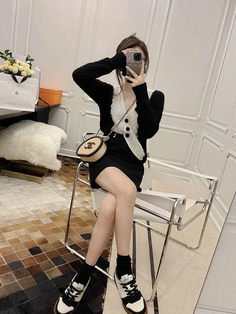 

Rubbit Chic вязаный свитер ручной работы с V-образным вырезом, женский облегающий длинный кардиган на пуговицах све, праздничный аосфера, черно-белый цвет...