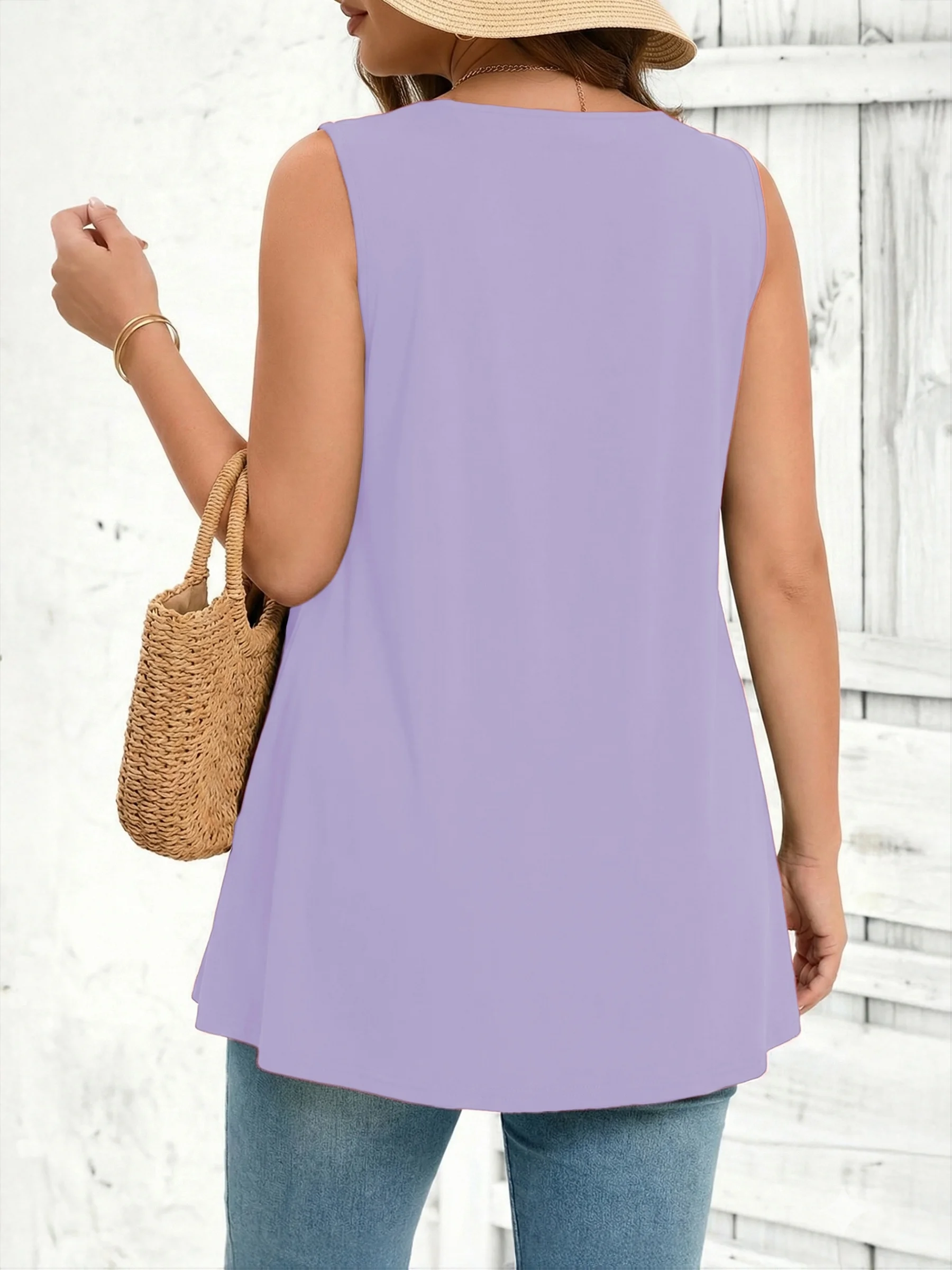 Schickes ärmelloses Oberteil mit Wellenausschnitt für Damen in großen Größen für sommerliche Vibes – Detail 20