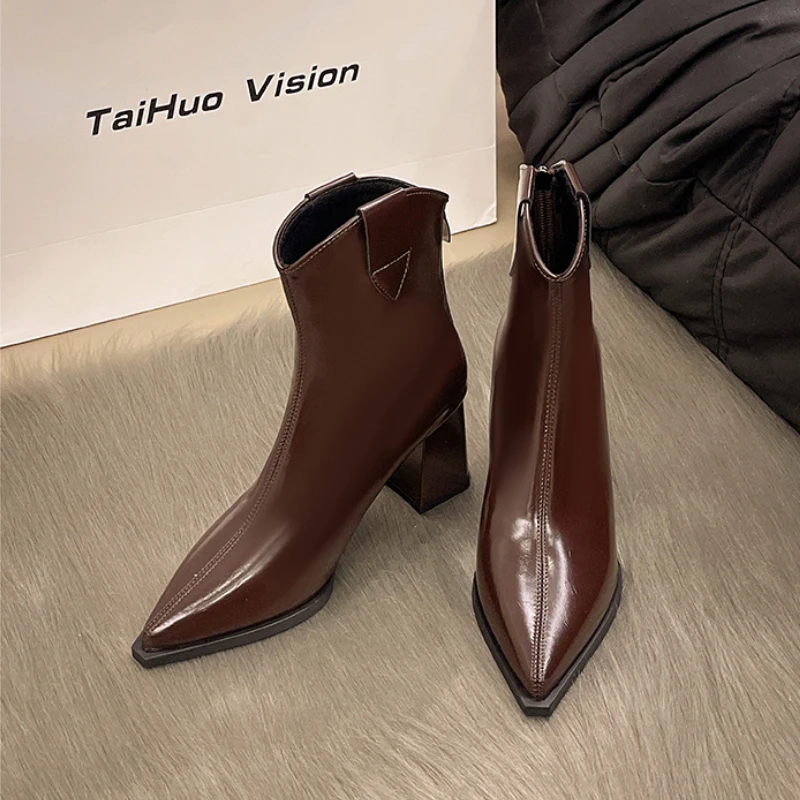 Autumn Winter Leather Chelsea Boots for Women Designer Soft-soled Sexy Women High Heels Shoes Fashion Modern Boots Female