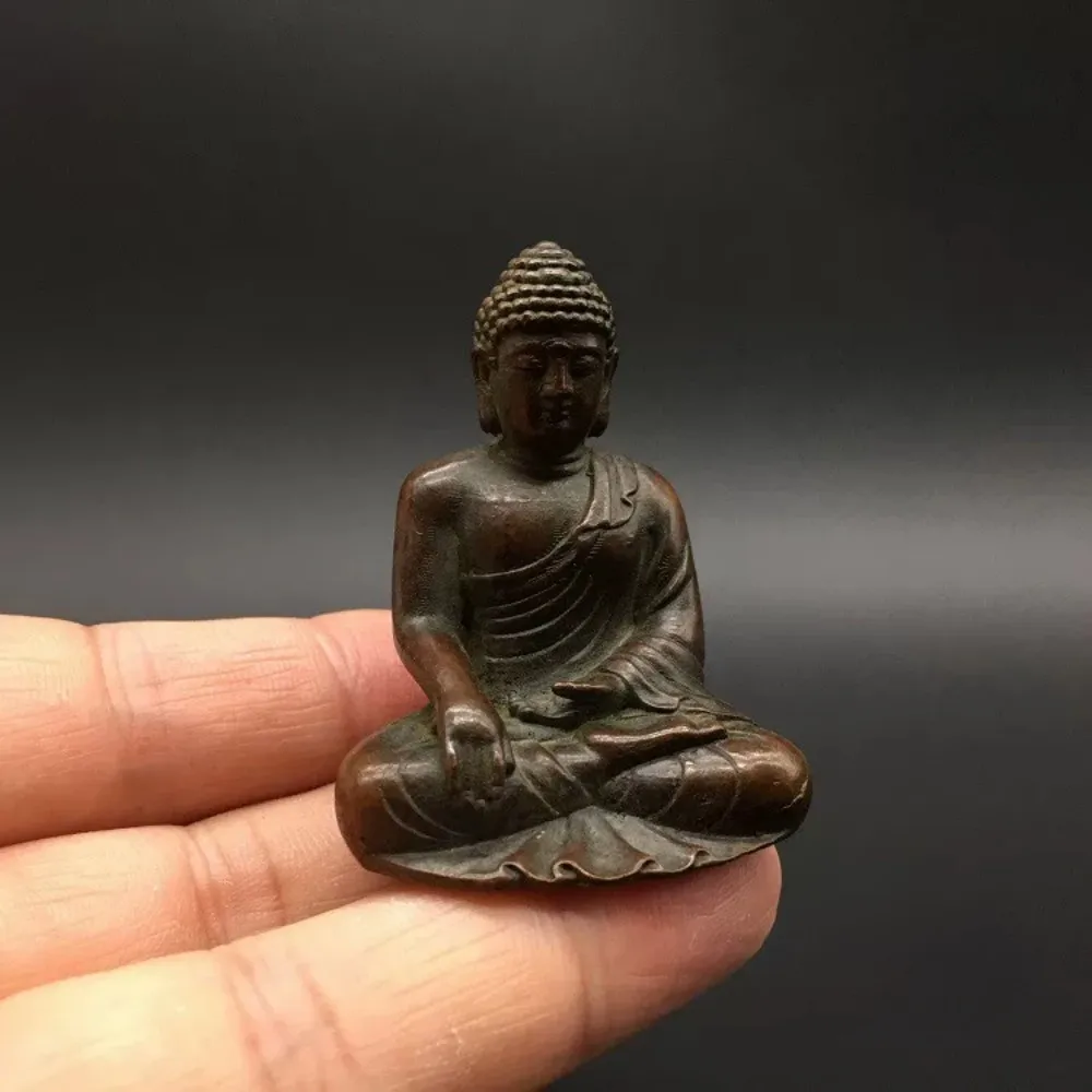

Mini Solid Brass Shakyamuni Buddha Statue Pocket-Sized Meditation Buddha Tea House Home Altar Feng Shui Gift
