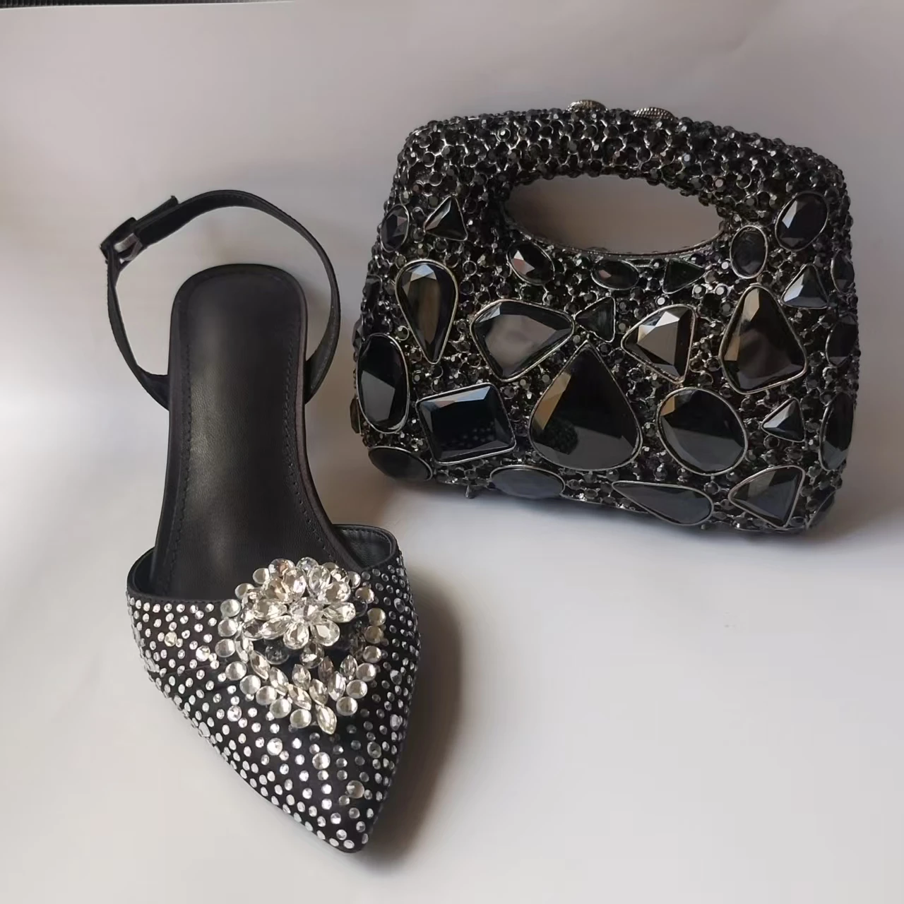 

LNATISNOVA Women Dress Sandals Pumps with Bag Set Rhinestones High Heels Wedding Party Shoes Black Crystal Closed-Toe Sandals