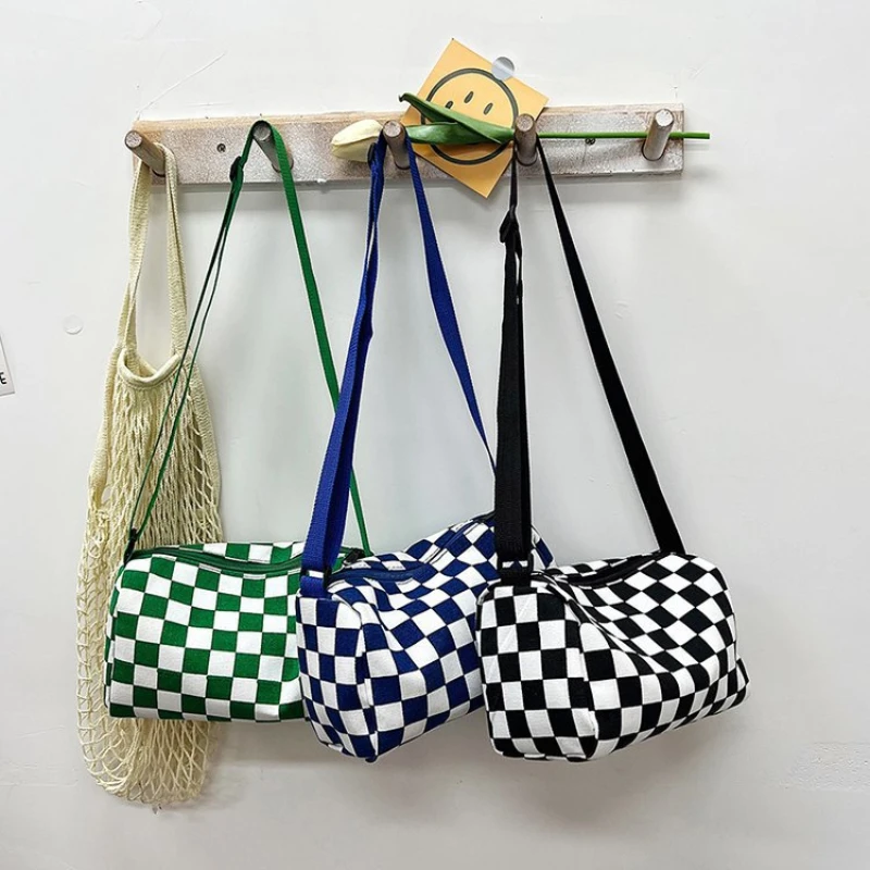 Fashion New Large-capacity Leisure Bag One Shoulder Armpit Bag A Messenger Bag for Commuting To Work