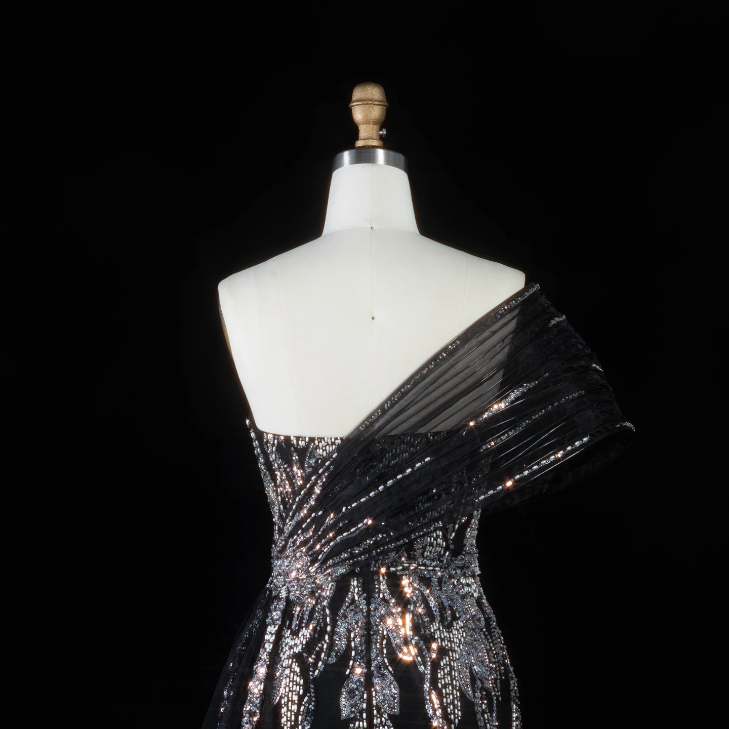 Sharon Said Luxuriöses Champagnerfarbenes One-Shoulder-Abendkleid mit Perlen und Tüllschleppe, Partykleid für Damen SS136, Maßanfertigung – Detail 25