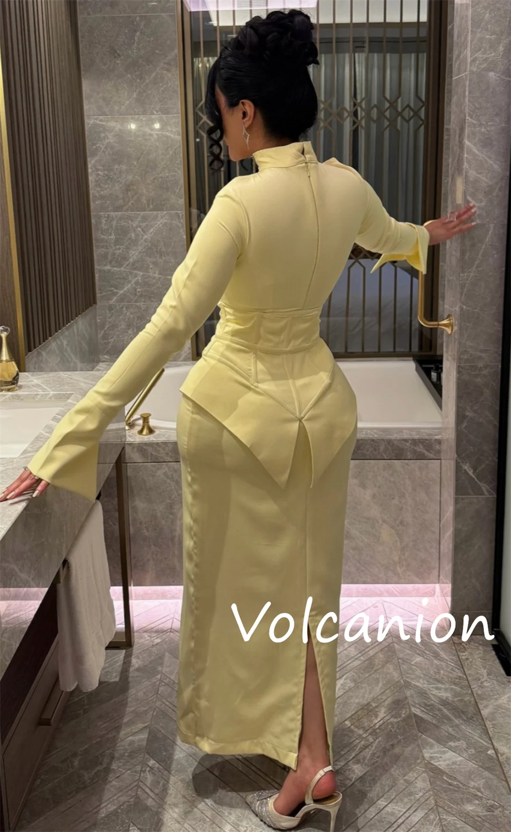 تخصيص النمط الصيني جيرسي الطية مستقيم الياقة العالية فساتين متوسطة الطول مناسبة مخصصة رعوية رائعة