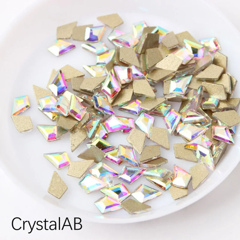 wholesale 4 * 6 mm flecha estilo INS parte posterior plana diamantes de imitación de uñas de cristal de forma especial piedras de arte de uñas decoración personalizada 3D