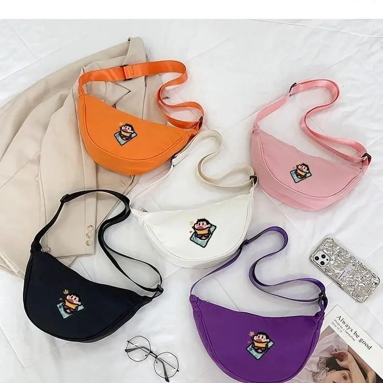 

Crayon Shin-chan Dumpling Pack Crossbody Handbag Large Fashionable Shoulder Bags Waterproof Crescent Lightweight Travel Purses