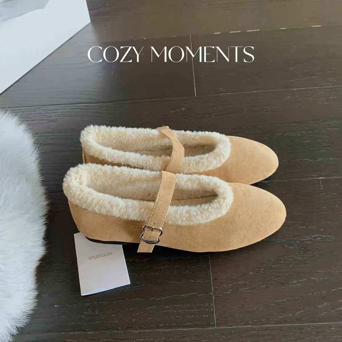 

Autumn Winter Suede Plush Warm Flats Women Fashion Buckle Strap Design Ballet Flats Ladies Comfort Soft Designer Lolita Shoes