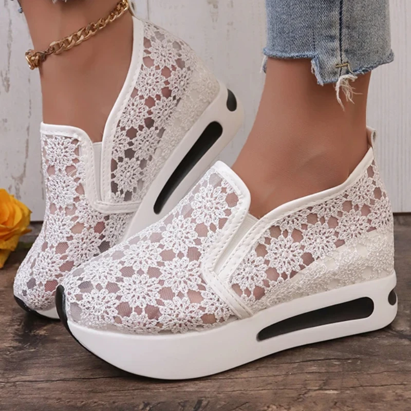 

Women's Single Shoes Spring New Net Cloth Embroidered Matching Color Oxford Shoes Comfortable Breathable Increase Casual Shoes