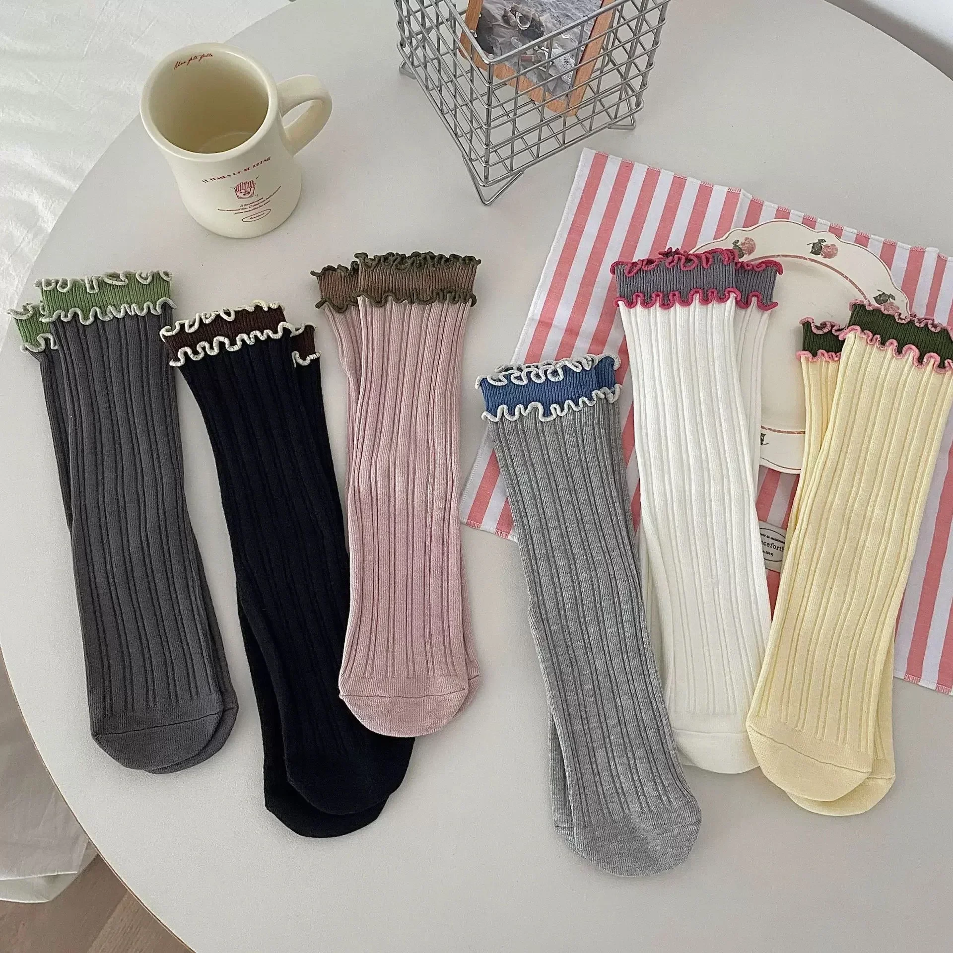 5 Pairs Women's  Breathable Crew Socks: Ruffled Edge, Double Cuff, Color Block All-Season Casual Socks