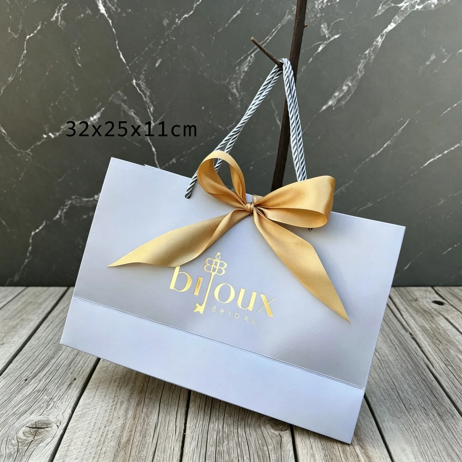 100x Paper Bag Gift Boxes Commodity Packaging Handbag Customize Logo With Frame ,Shopping Promotion Bags Wedding Gifts Wrapping