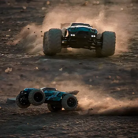 1:16 LED 리모컨 자동차 4WD RC 자동차, 고속 드리프트 몬스터 4x4 트럭, Wltoys 144001 장난감, 70 km/h 또는 50 km/h