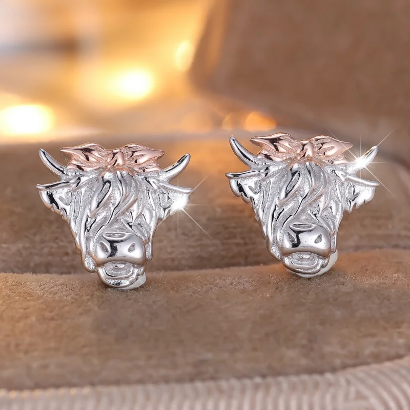 European and American Personalized Color Separation, Long Hair, Cow Head Studs, Cute Ladies' Two Tone Bohemian Style Jewelry