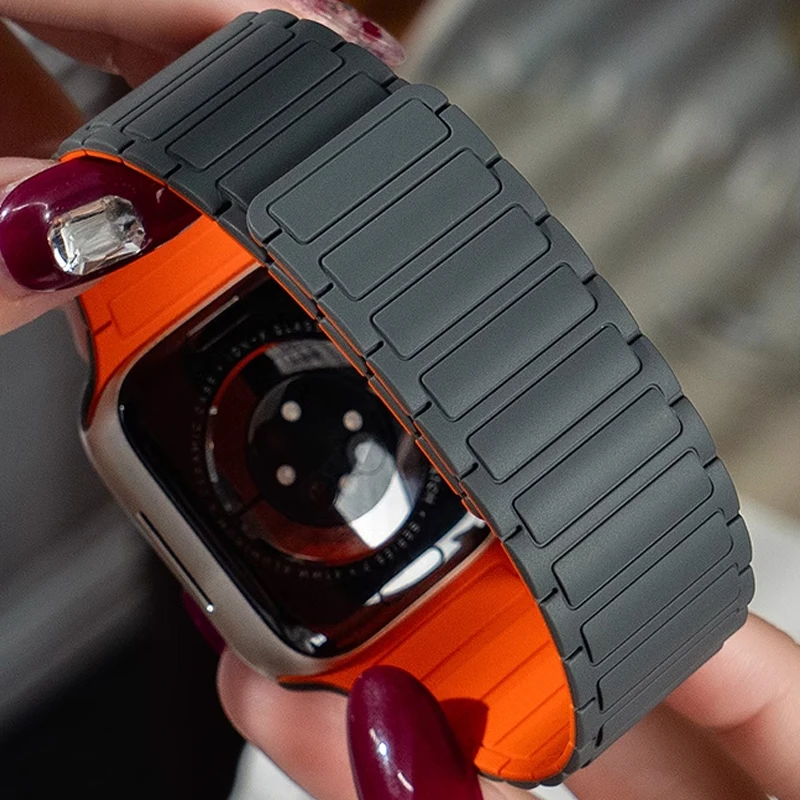 Magnetic Loop For Apple Watch Bands 44mm 40mm 49mm 45mm 41mm 38mm Silicone Bracelet iWatch Series11 10 9 8 7 6 Se ultra 3 strap view 4
