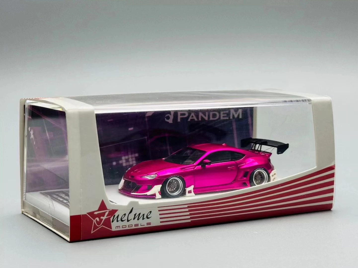 1:64 PANDEM Rocket Rabbit GT86 resina modelo de carro de simulação em miniatura, decoração para adultos, brinquedo de menino, presente de aniversário de feriado infantil