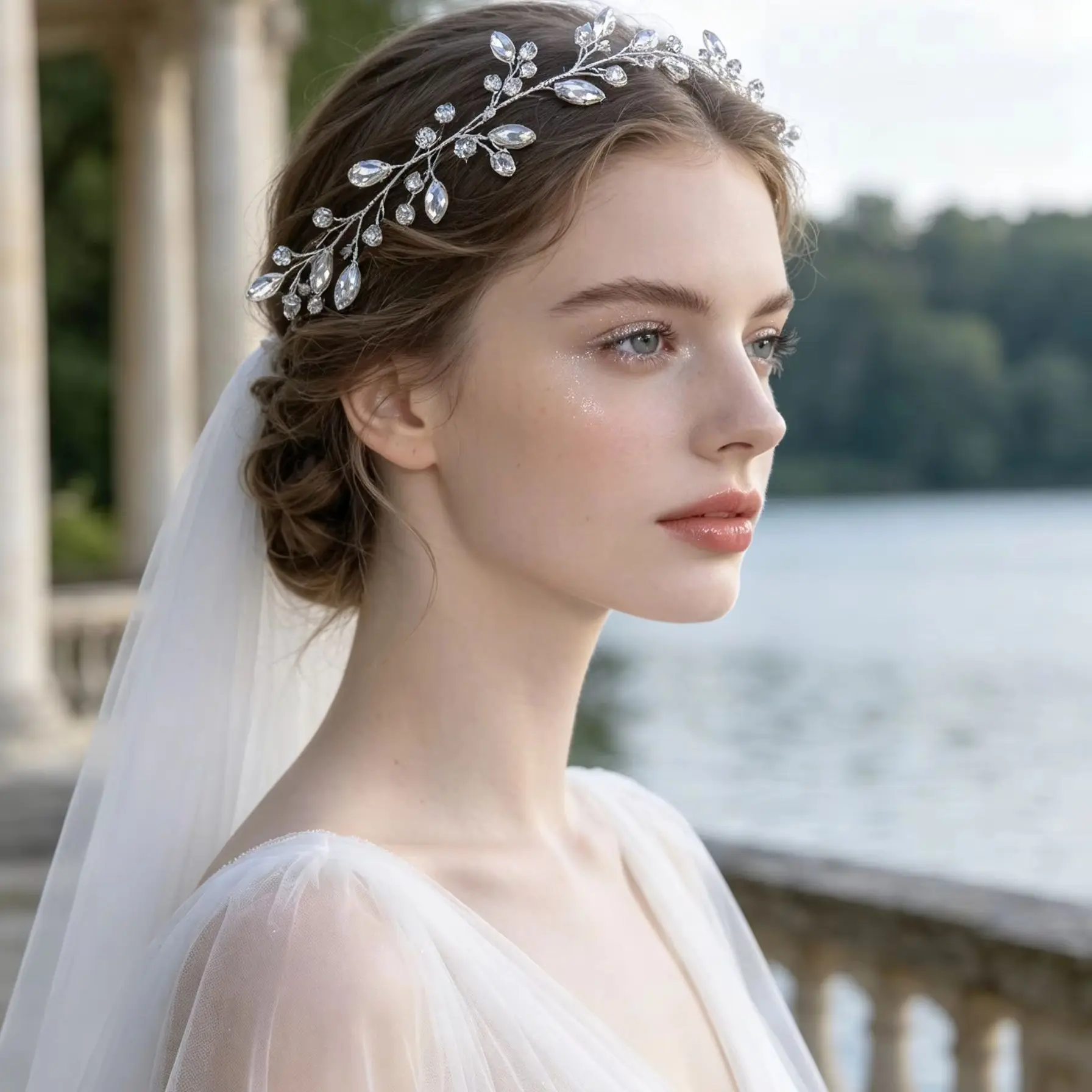 1 Piece of Vintage Heavy-Duty Silver Thread Branch-Leaf Crystal Headband with Marquise-Cut Teardrop Zircon Wrapped Around the Branch Design, Elegant Bridal Wedding Accessory