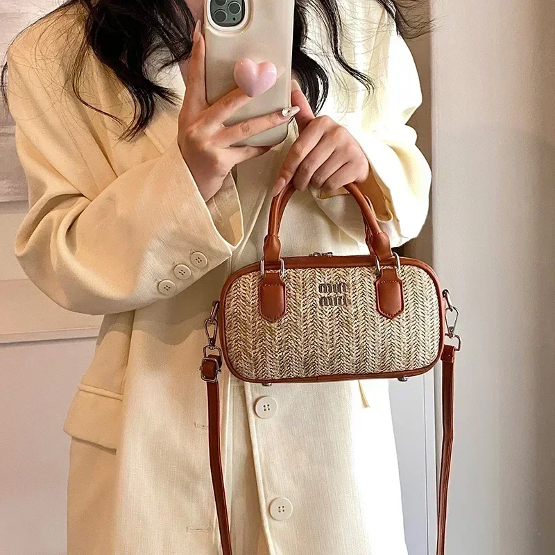 

New Luxury Brand Color Contrast Small Turf Bag Women's New Spring Casual All-in-one Crossbody Bag Portable Bowling Bag