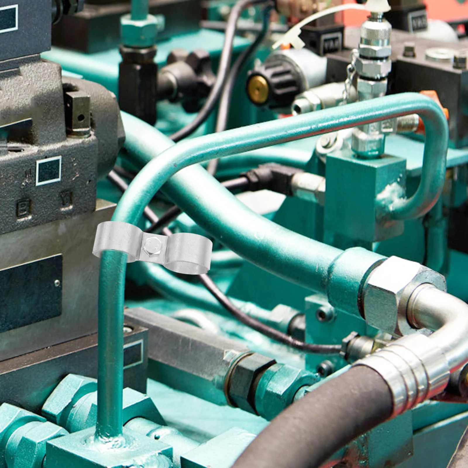 

Double Pipe Clamp Metal Clip Convenient Secure Pipe Connection for Rv Yacht Boat Accessories Pipes Connection Tubes Clip