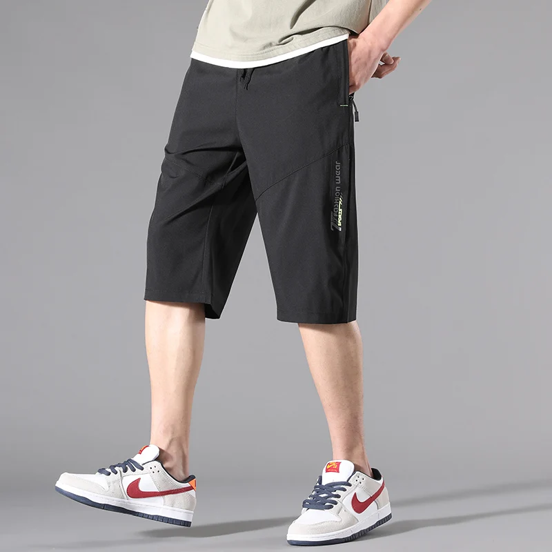 2024 Men's Beach Fashion Solid Color Sports Pants Summer Boys Versatile Simple Elastic Waist Pocket Loose Casual Cropped Shorts