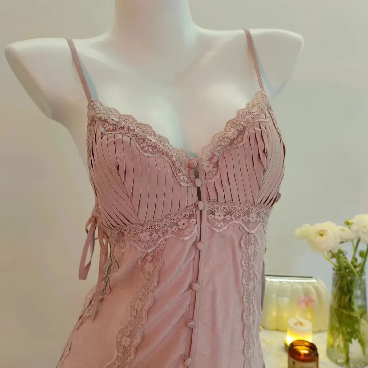 Sexy Pajamas Women's Sleepwear 2024 New Summer Pure Lingerie Lace Small Breasts Nightgowns with Chest Pads Suspenders Nightdress