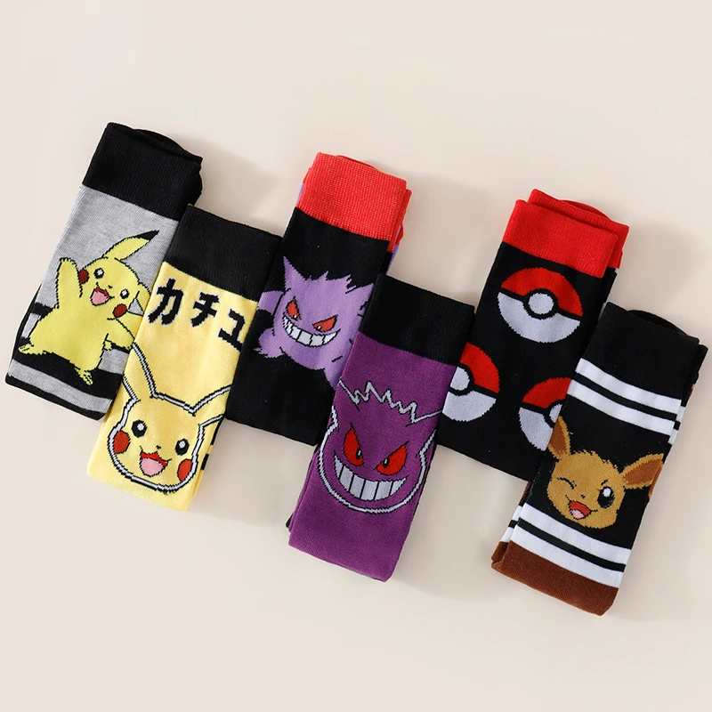6 Paar modische Cartoon-Anime-Socken für Damen von Poké Mon. Vielseitige, süße und niedliche Pikachu-Socken mit langen Röhren und Buchstaben