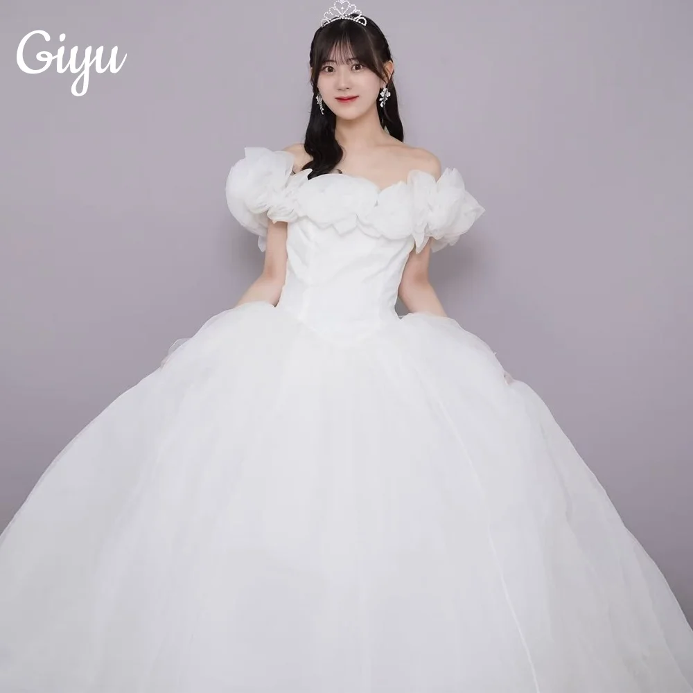

Giyu New Modern Off Shoulder Wedding Dress A-Line Floor-Length Korea Photoshoot 웨딩드레스 Corset Customized 2025 Birthday Party Gown