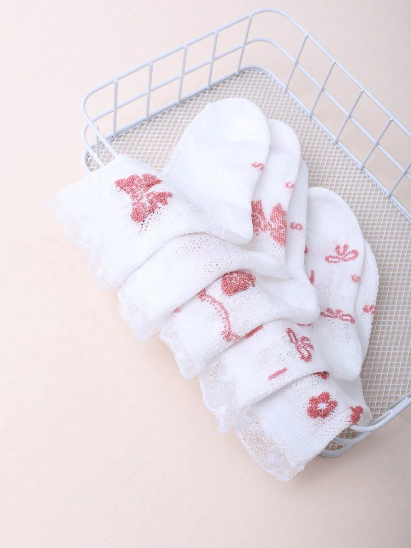 5 Pairs of Girls' Floral Bow-Knotted Jacquard Ankle Socks, Breathable Net-Sheer Lace Short Socks Suitable for Girls' Daily Life