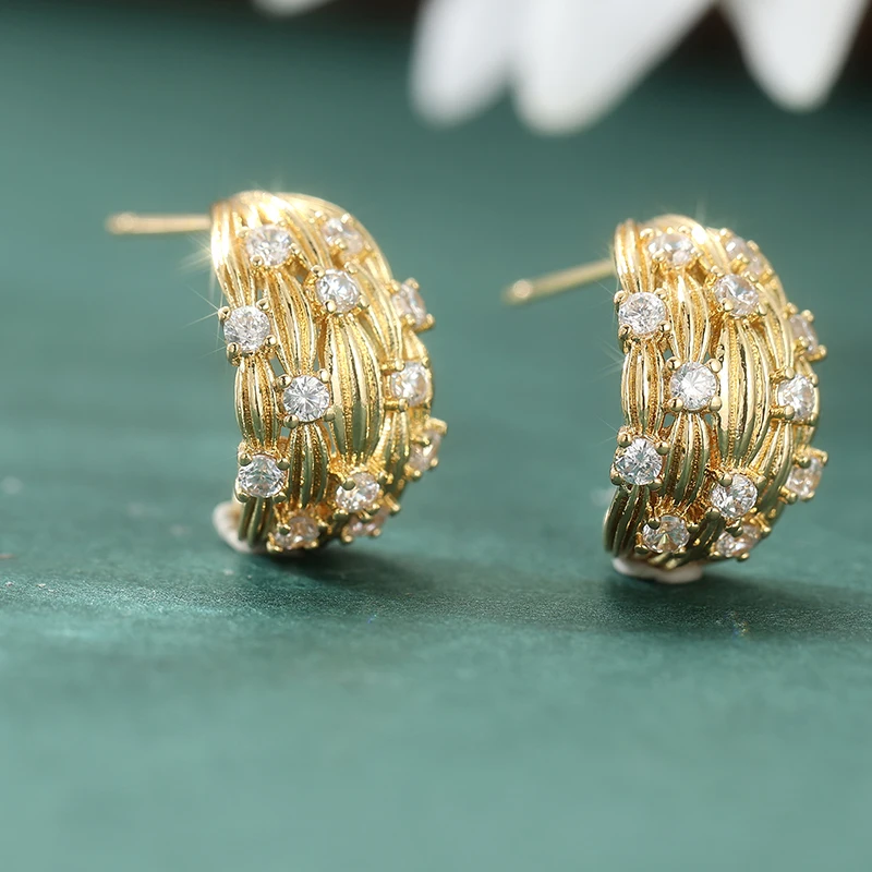Fashion C Shape Studs Earrings For Women Gold Plated Luxury Twist Design Earrings Inlay Cubic Zircon Delicate Accessory Jewelry