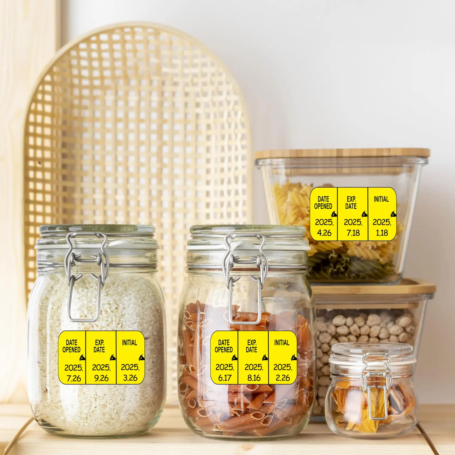 1 لفة (200 قطعة) تاريخ مفتوح/EXP. التاريخ/ملصقات أولية مع قلم أسود قابل للمسح 0.98*1.57 بوصة ملصقات مؤشر مخزن الفريزر لتاريخ الأمان