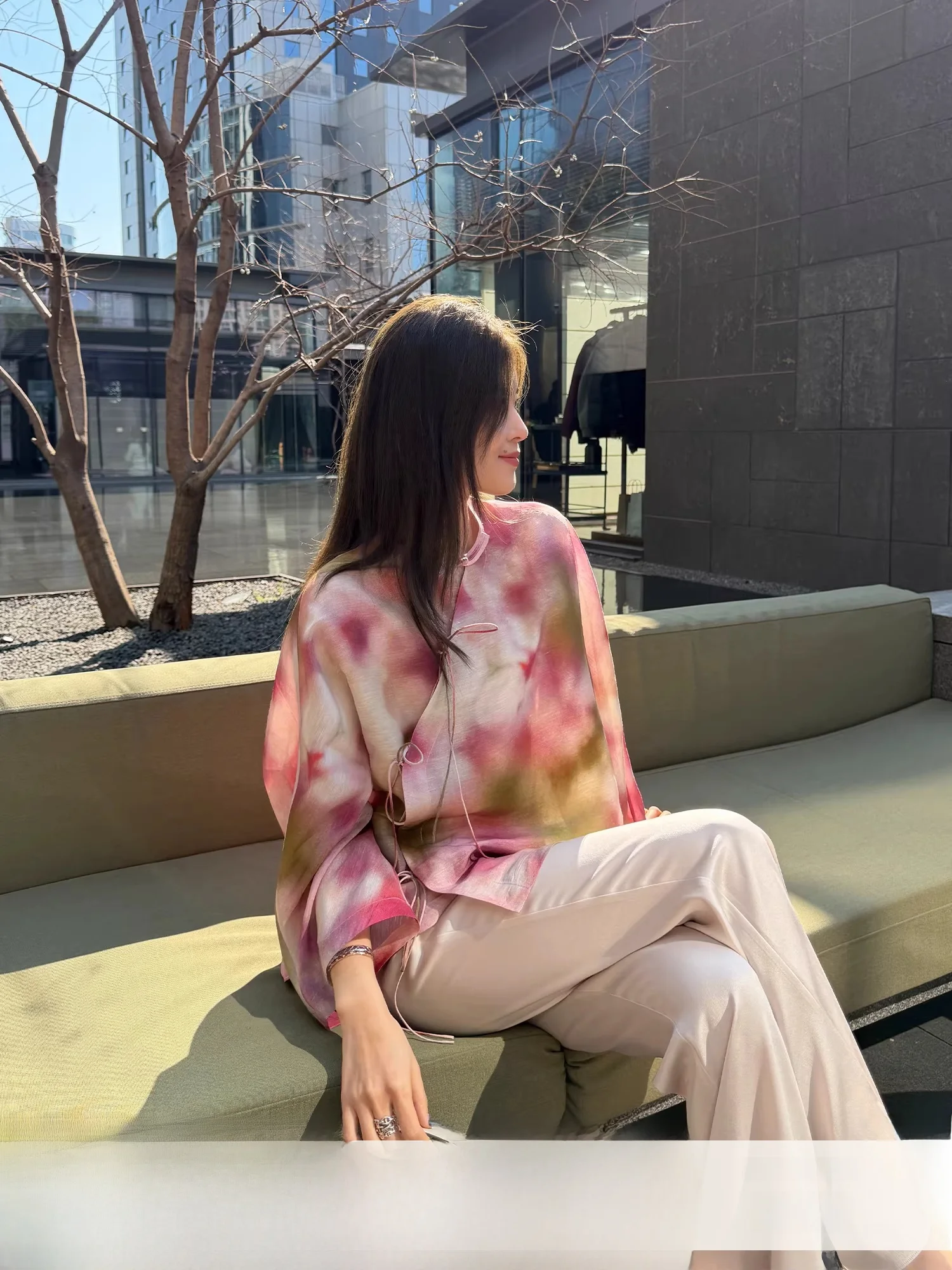 

Женское пальто XiaoYao Yang из шелка и льна с цветочным принтом, ранневесеннее, роскошное, минималистичное, в новом китайском стиле, 16 мм