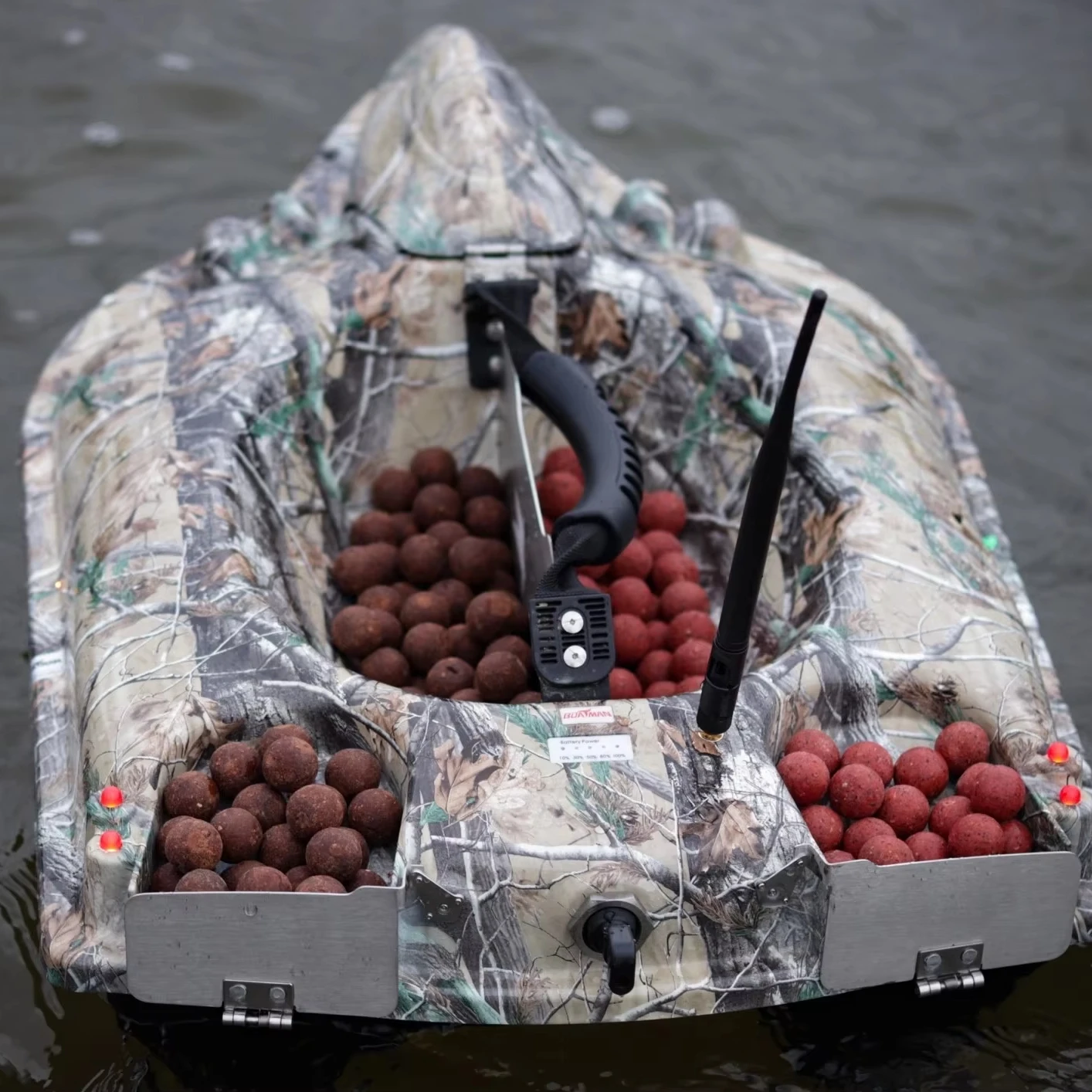 Fighter Pro Bait Biat Remote Control 500m with GPS and  Fishing Equipment for Carp Fishing Bait Boat