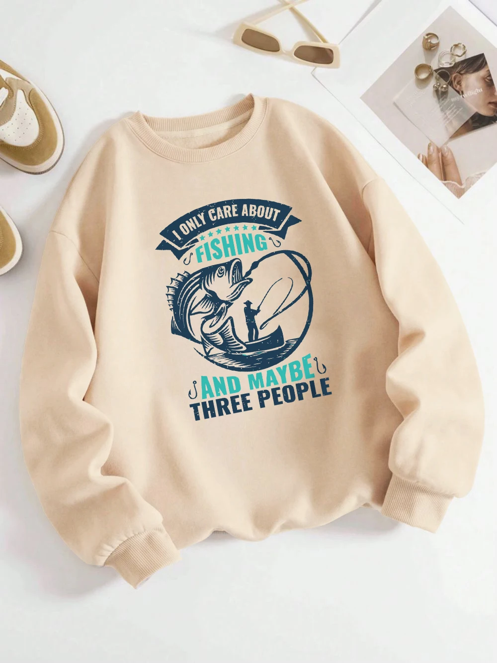 I Only Care About Fishing Sweatshirt Women Letter Printing Hoodies Fleece Warm Crewneck Loose Pullover Winter Sporty Female Tops