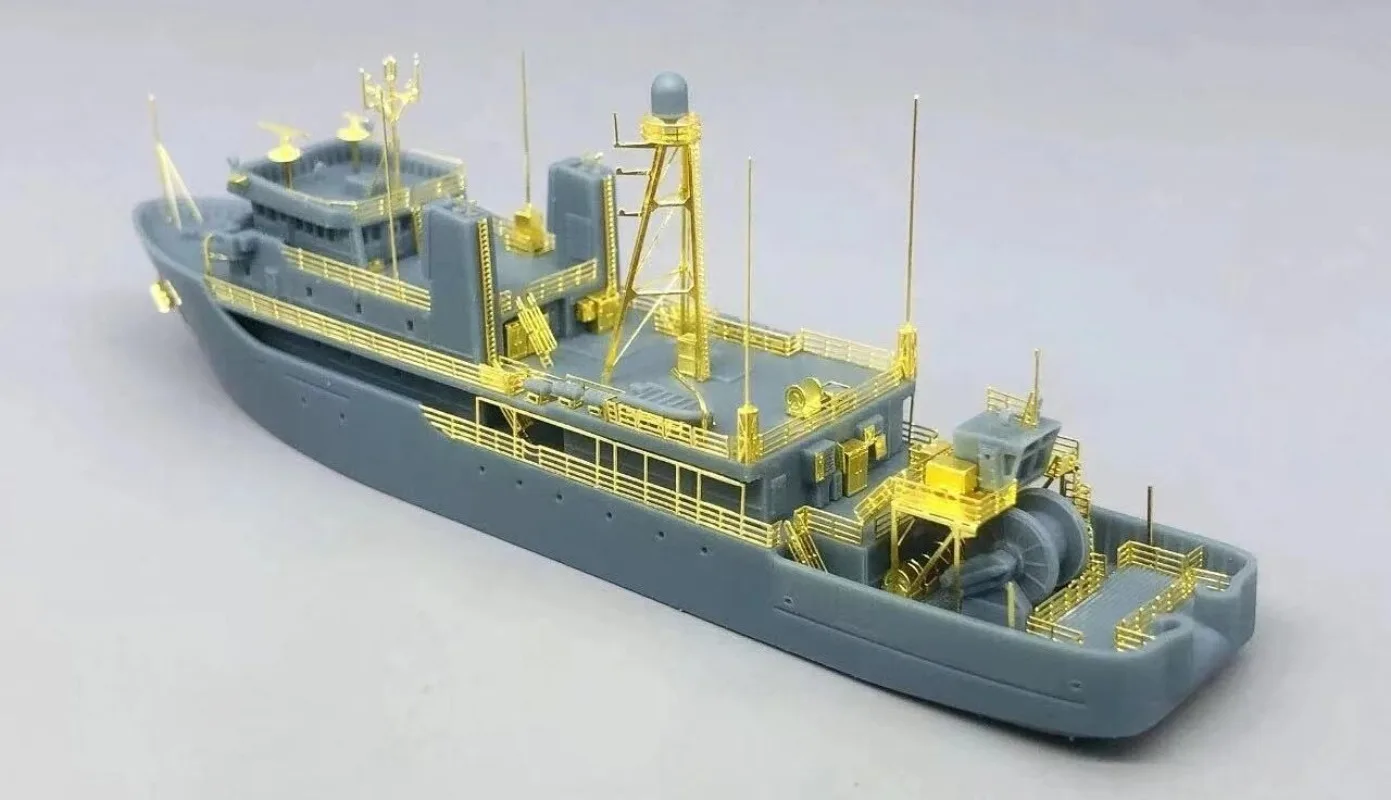 Набор из смолистых деталей EV 1/700: океанский корабль наблюдения класса Stalwart T-AGOS 4
