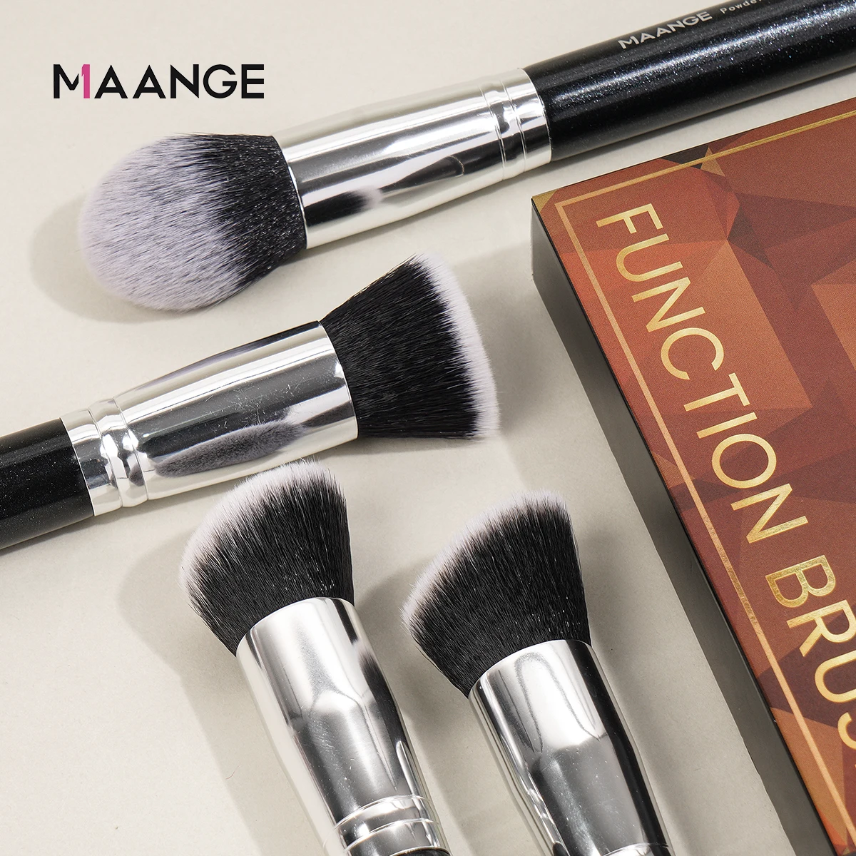 MAANGE-Kit De Escova De Maquiagem, Kabuki, Líquido, Fundação, Contorno, Blush, Bronzer, Macio, Cerdas Fofas, Rosto, Ferramentas De Mistura, 4Pcs