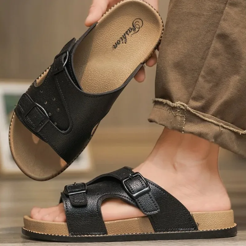 Novos chinelos para homens de alta qualidade chinelo de couro moda casual esporte slides ao ar livre não deslizamento chinelos de praia para homem flip-flops