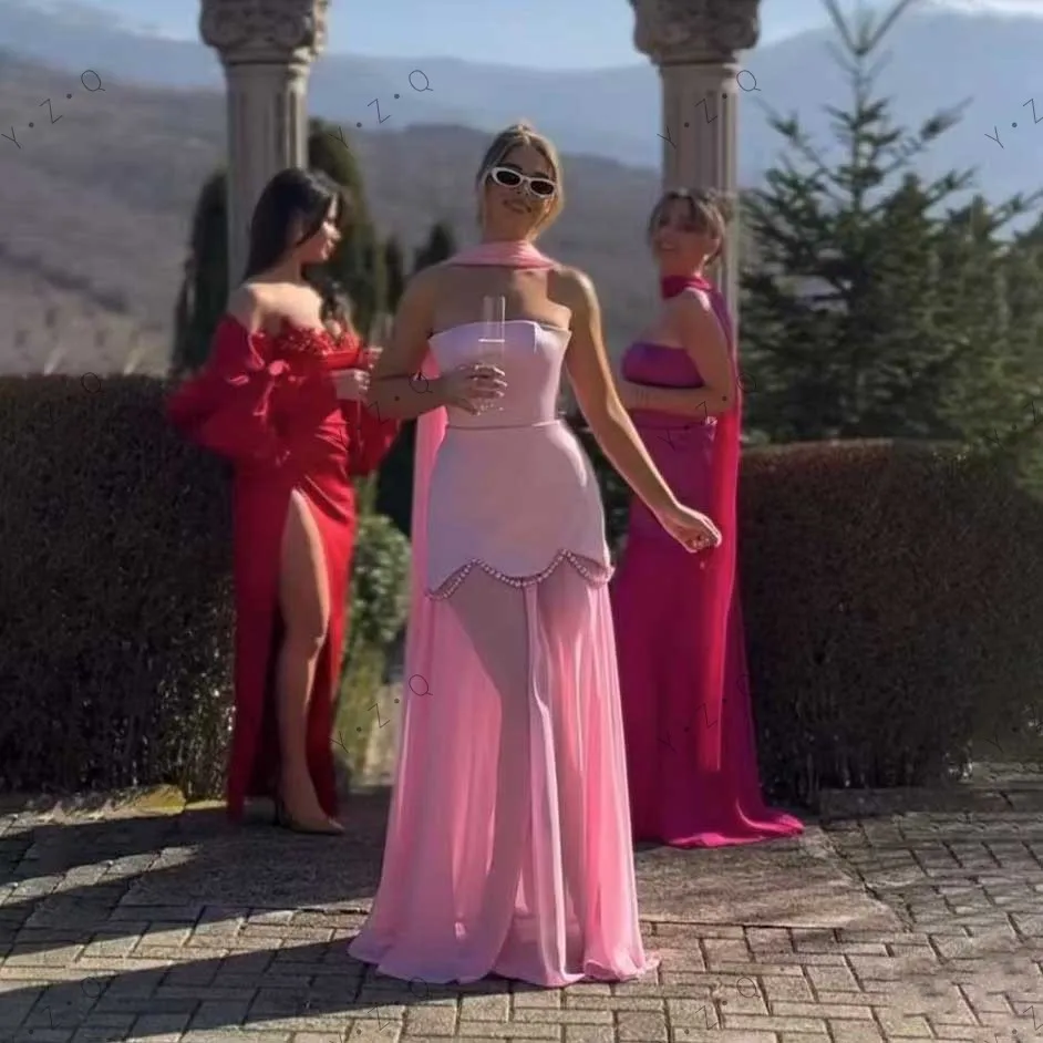 シックなデザインのピンクのマキシ丈ワンピース、ショールストラップレスのパーティードレス、ビーズ付きシアーシフォン、ボヘミアンホリデーパーティードレス、女性用オフショルダー